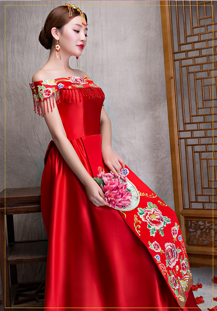 時尚一字肩無袖中式禮服，中國風(fēng)新娘禮服