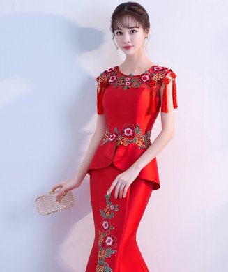 紅色顯瘦長款中式禮服，中國風(fēng)魚尾晚禮服