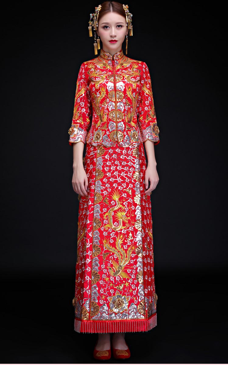 復(fù)古傳統(tǒng)中式禮服，時(shí)尚中國(guó)風(fēng)新娘禮服