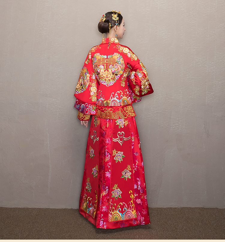 精致優(yōu)雅中式禮服，時(shí)尚中國(guó)風(fēng)新娘禮服