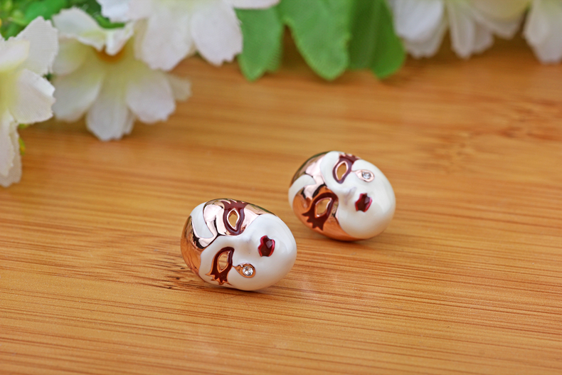 優(yōu)雅的中國風(fēng)京劇臉譜耳環(huán)