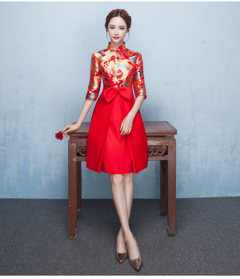 時(shí)尚典雅唯美中式禮服，短款奢華繡花禮服