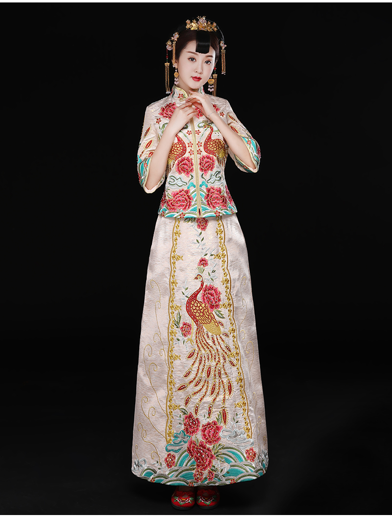 精致刺繡中式禮服，復古時尚新娘禮服