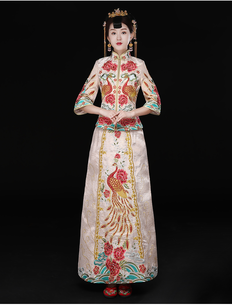 精致刺繡中式禮服，復古時尚新娘禮服