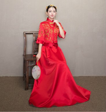 簡單大氣中式禮服，優(yōu)雅復(fù)古時尚中國風(fēng)新娘禮