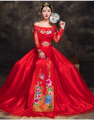 時(shí)尚中國(guó)風(fēng)新娘禮服，一字肩中式結(jié)婚禮服