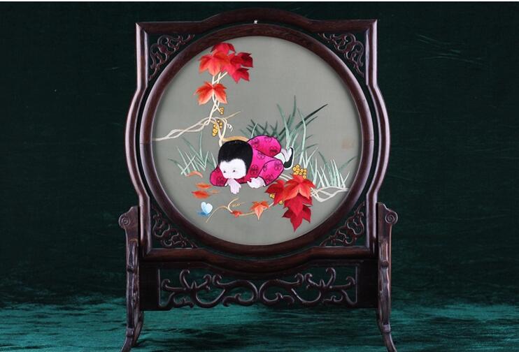 湘繡作品欣賞，湘魂楚韻針線間