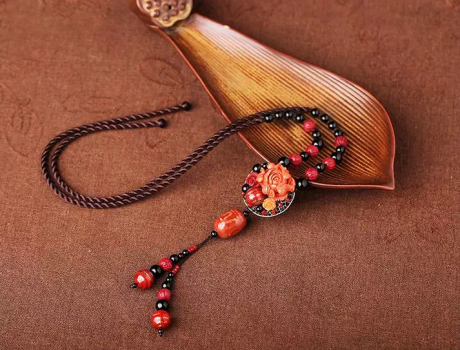 紅色復(fù)古立體花朵吊墜毛衣鏈項鏈?zhǔn)罪? /></a></div><a href=