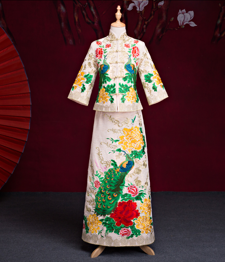 復古中式白色孔雀刺繡禮服，唐裝刺繡精美龍鳳