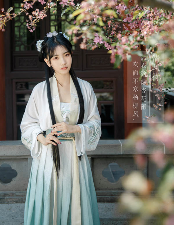 國色芳華 漢服對(duì)襟襦裙齊腰繡花襦裙