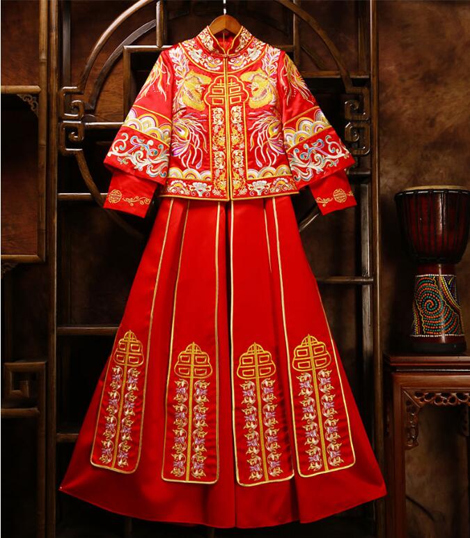 中國(guó)風(fēng)秀禾服刺繡裙褂中式禮服