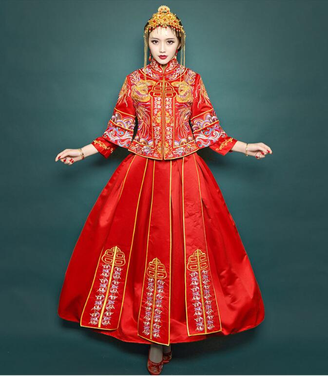 中國(guó)風(fēng)秀禾服刺繡裙褂中式禮服