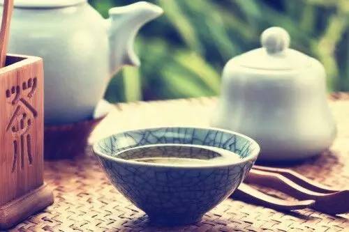 愛(ài)上美學(xué)的陶瓷：讀懂瓷器的美！