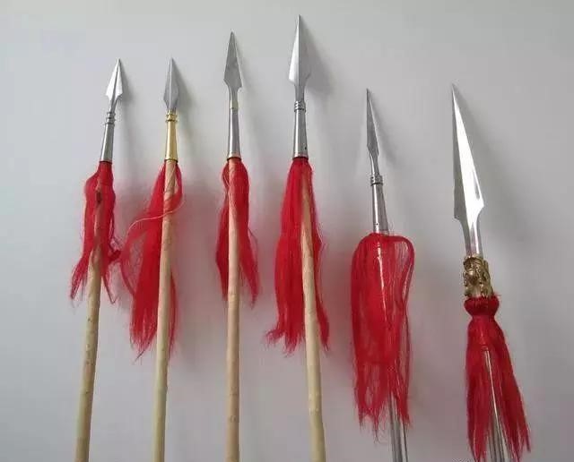 為何古人要在槍上裝個(gè)紅纓？了解紅纓槍兵器