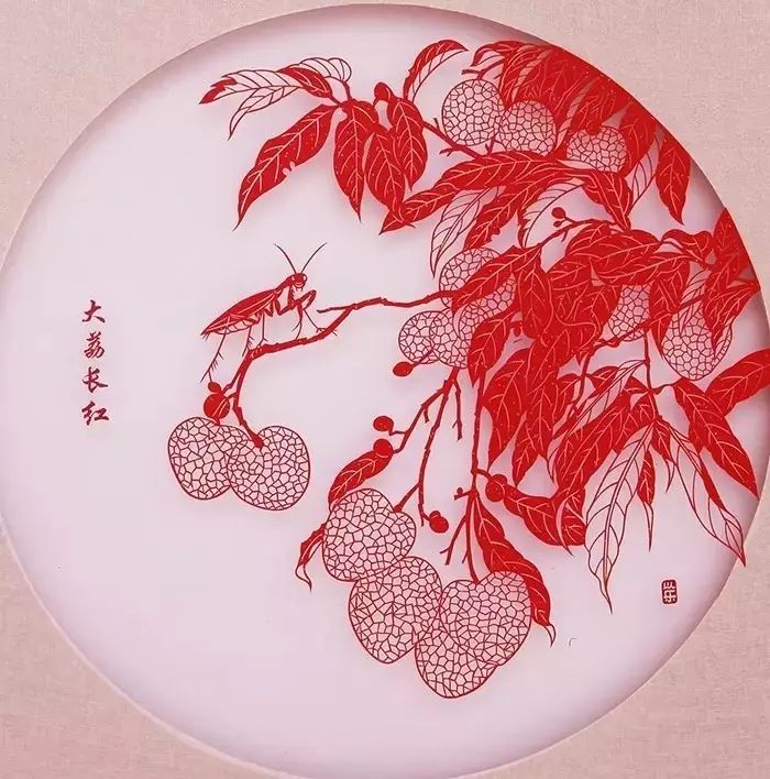 剪紙藝術作品：一次鏤空一根線條的信仰！
