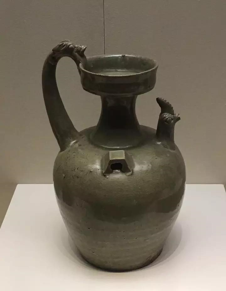 六朝青瓷：中國陶瓷史，一部青瓷史!