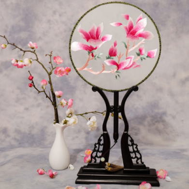 四款雙面繡花中國(guó)風(fēng)團(tuán)扇，古風(fēng)宮扇古典扇子圖