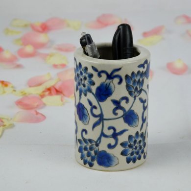 青花瓷新中式復古創(chuàng)意陶瓷筆筒