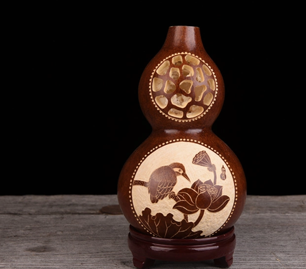 三款天然葫蘆工藝品，手工鏤空復古葫蘆花瓶