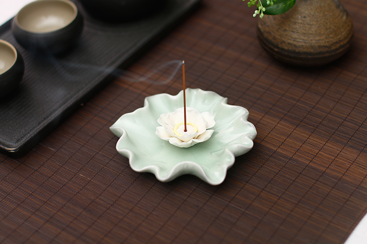 蓮花香爐香插線香爐，創(chuàng)意唯美中式陶瓷熏香爐