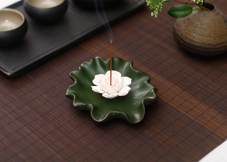 蓮花香爐香插線香爐，創(chuàng)意唯美中式陶瓷熏香爐