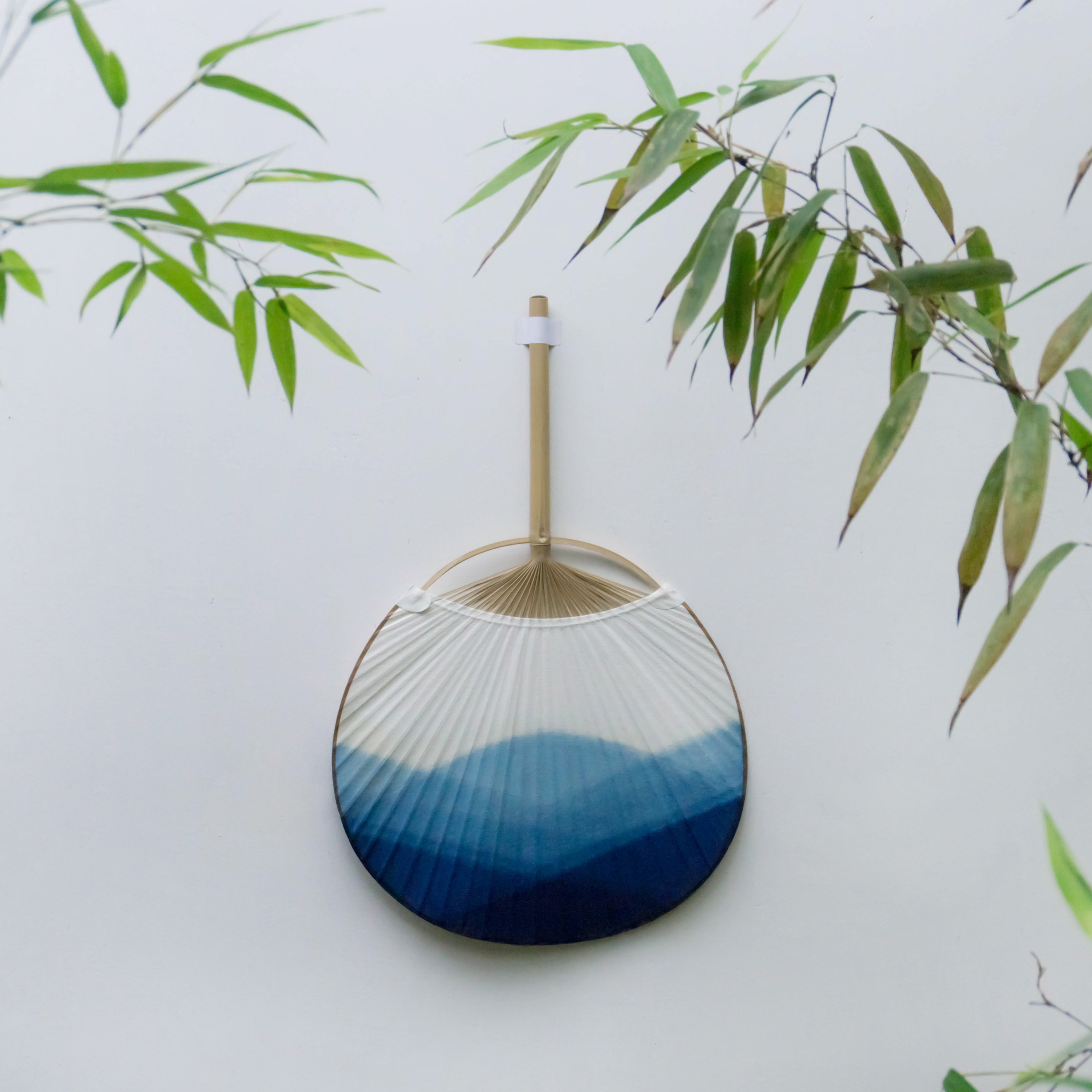 藍(lán)染中國(guó)風(fēng)團(tuán)扇，古風(fēng)古典中式手工扇子