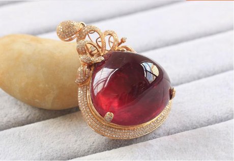 水晶，女生最好的裝飾品！