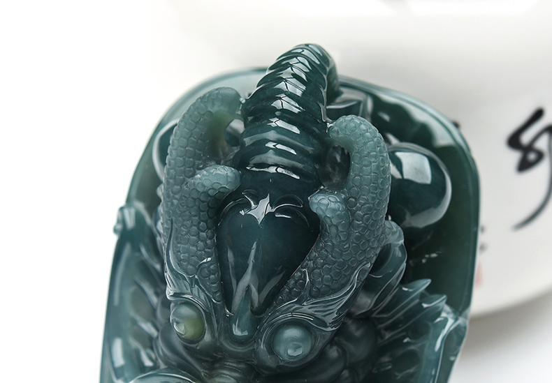 果敢翡翠，藍水翡翠龍牌玉器
