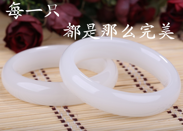 猶勝羊脂，新疆和田玉手鐲