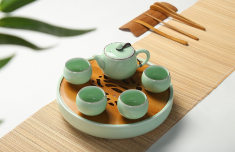 一盞清禪青瓷茶盤，陶瓷手繪荷花茶具
