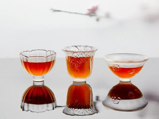 琉璃茶具美哉！淺析精致茶具設(shè)計(jì)介紹