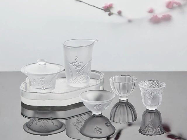 琉璃茶具美哉！淺析精致茶具設(shè)計(jì)介紹