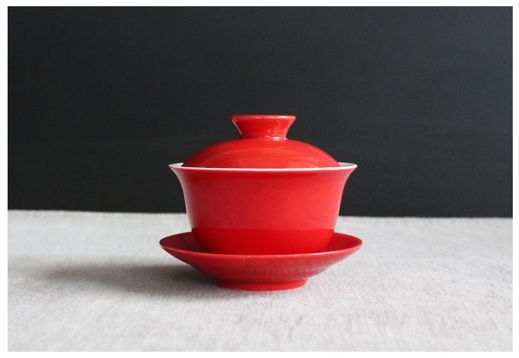 簡(jiǎn)約富貴紅蓋碗，中國(guó)風(fēng)喜慶紅釉陶瓷茶具