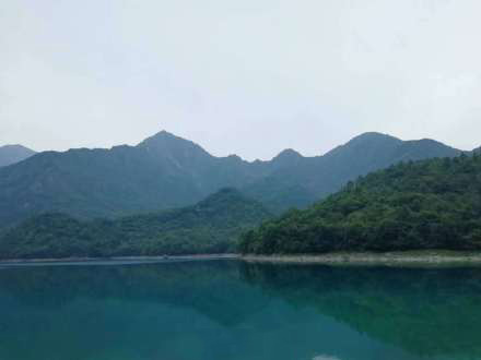如詩(shī)如畫，恰似一幅山水風(fēng)景圖