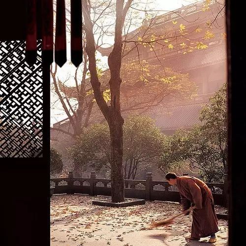寺廟佛教文化，蕓蕓眾生便是修行