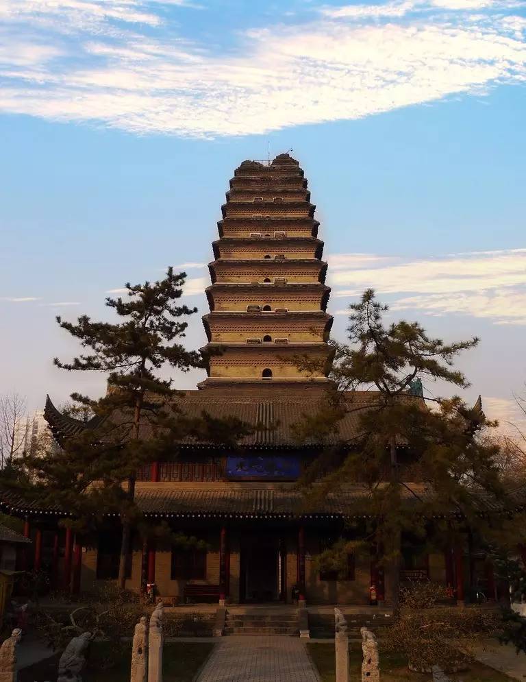 種類繁多的中國(guó)佛塔，佛教文化博大精深