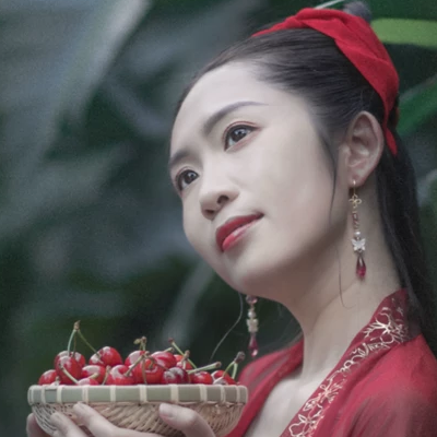 櫻桃紅衣古風(fēng)頭像，嬌艷美人!