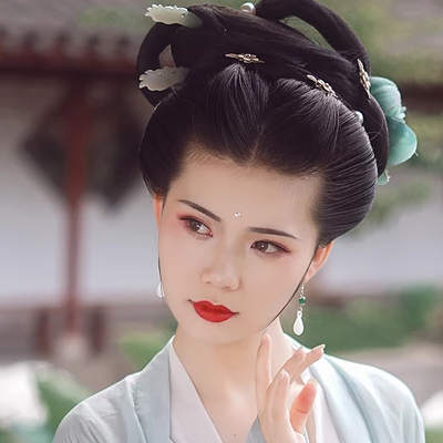 牡丹花女生頭像，唯美古風(fēng)真人頭像
