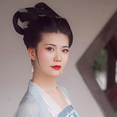牡丹花女生頭像，唯美古風(fēng)真人頭像