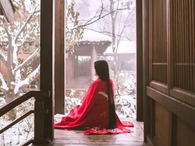 四個字古風網(wǎng)名：千城暮雪