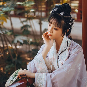 優(yōu)雅庭院女生頭像，唯美古風(fēng)真人頭像