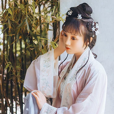 優(yōu)雅庭院女生頭像，唯美古風(fēng)真人頭像