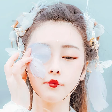 羽仙帶傘女生頭像，唯美古風真人頭像