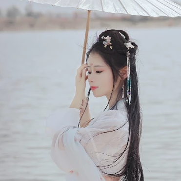 明媚江湖女生頭像，唯美古風(fēng)真人頭像