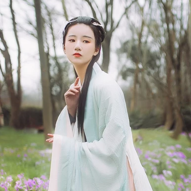清新花朵帶傘女生頭像，唯美古風(fēng)真人頭像