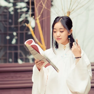 清新文藝淡雅女生頭像，唯美古風(fēng)真人頭像