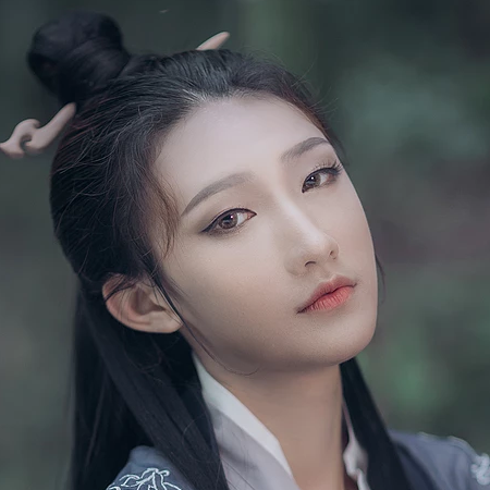 禪意喝酒女生頭像，唯美古風(fēng)真人頭像