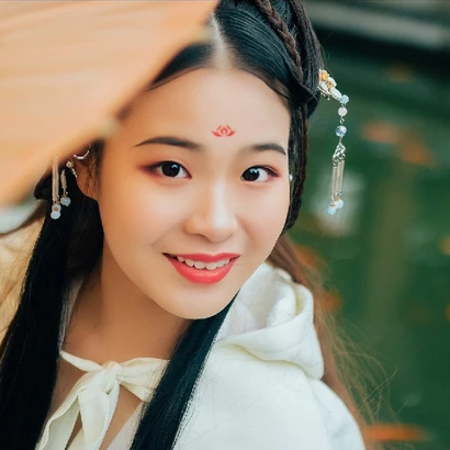 超萌可愛帶團(tuán)扇女生頭像，唯美古風(fēng)真人頭像