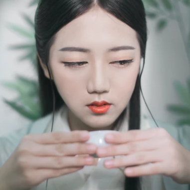 文藝清新碧春女生頭像，唯美古風(fēng)真人頭像