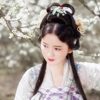 玉山清帶傘女生頭像，唯美古風(fēng)真人頭像